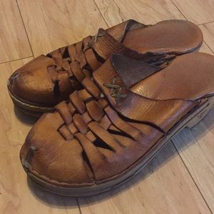 Vintage Frye Clogs